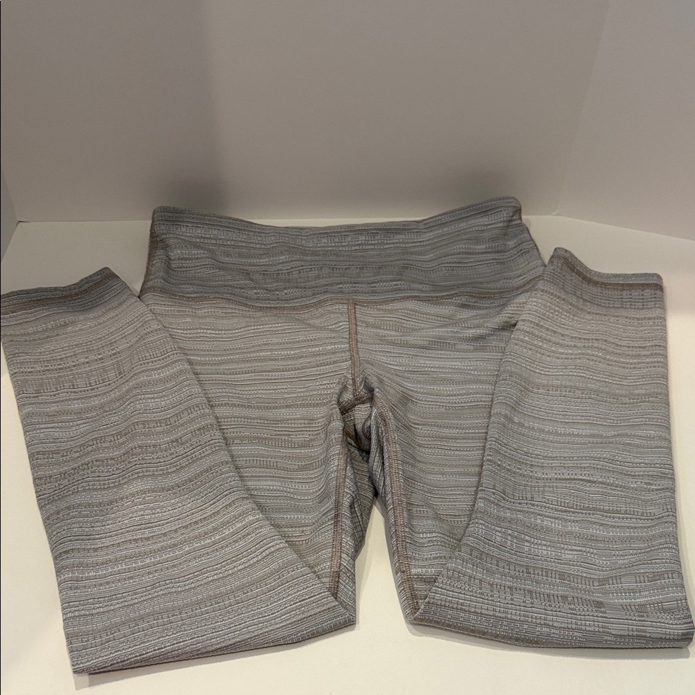 Athleta textured jacquard performance fabric (poly/spandex)" size medium.